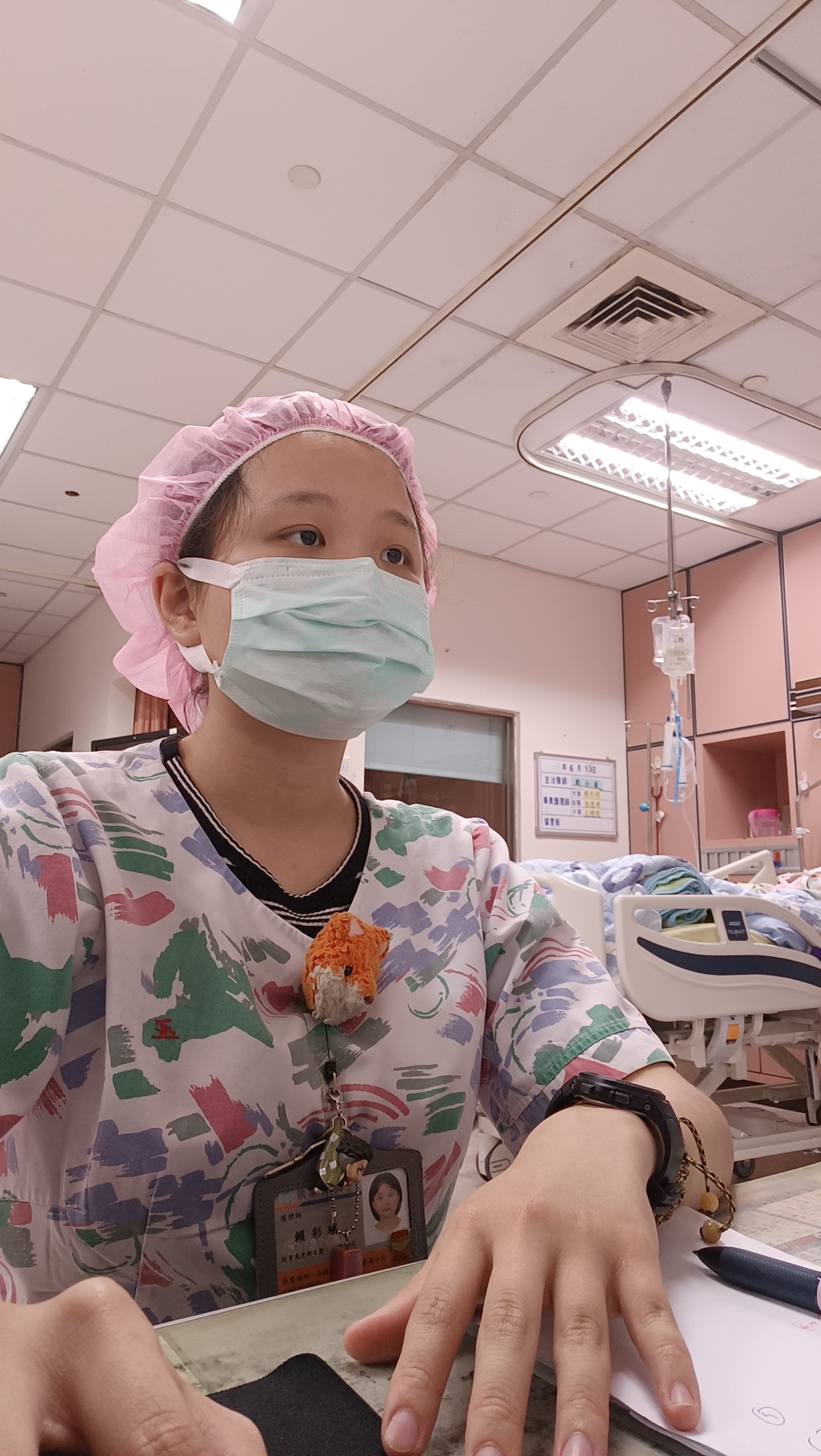 台電今日聯合舉行「夢想併聯 2024台電獎助學金頒獎典禮」,現場邀請各界貴賓共同頒獎鼓勵獲獎學生。圖左起為台電副總經理郭天合、台電副總經理蔡志孟、南高雄家扶中心主委莊月珠、台電董事長曾文生、高雄市議會議長康裕成、高雄市政府教育局局長謝文斌、立委賴瑞隆服務處副主任杜勝輝、大高雄里長主席聯誼總會總主席張宇讚。.jpg